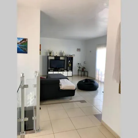 Casa Con Piscina Privada. Mirador De Humbolt. Ferienhaus *