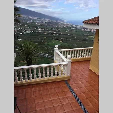 Casa Con Piscina Privada. Mirador De Humbolt.