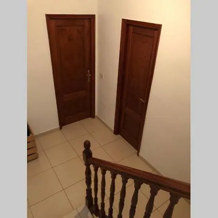Casa Con Piscina Privada. Mirador De Humbolt. Ferienhaus