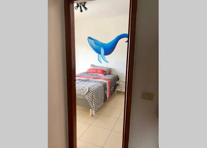 Casa Con Piscina Privada. Mirador De Humbolt. Casa de Férias *